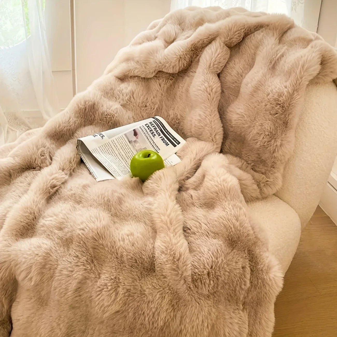 1 PC Faux Rabbit Fur ,Luxury Soft, Warm Bubble Blanket, | Cozy Throw for Bedroom, Guest Room, Living Room,4lb - MOOAZAA