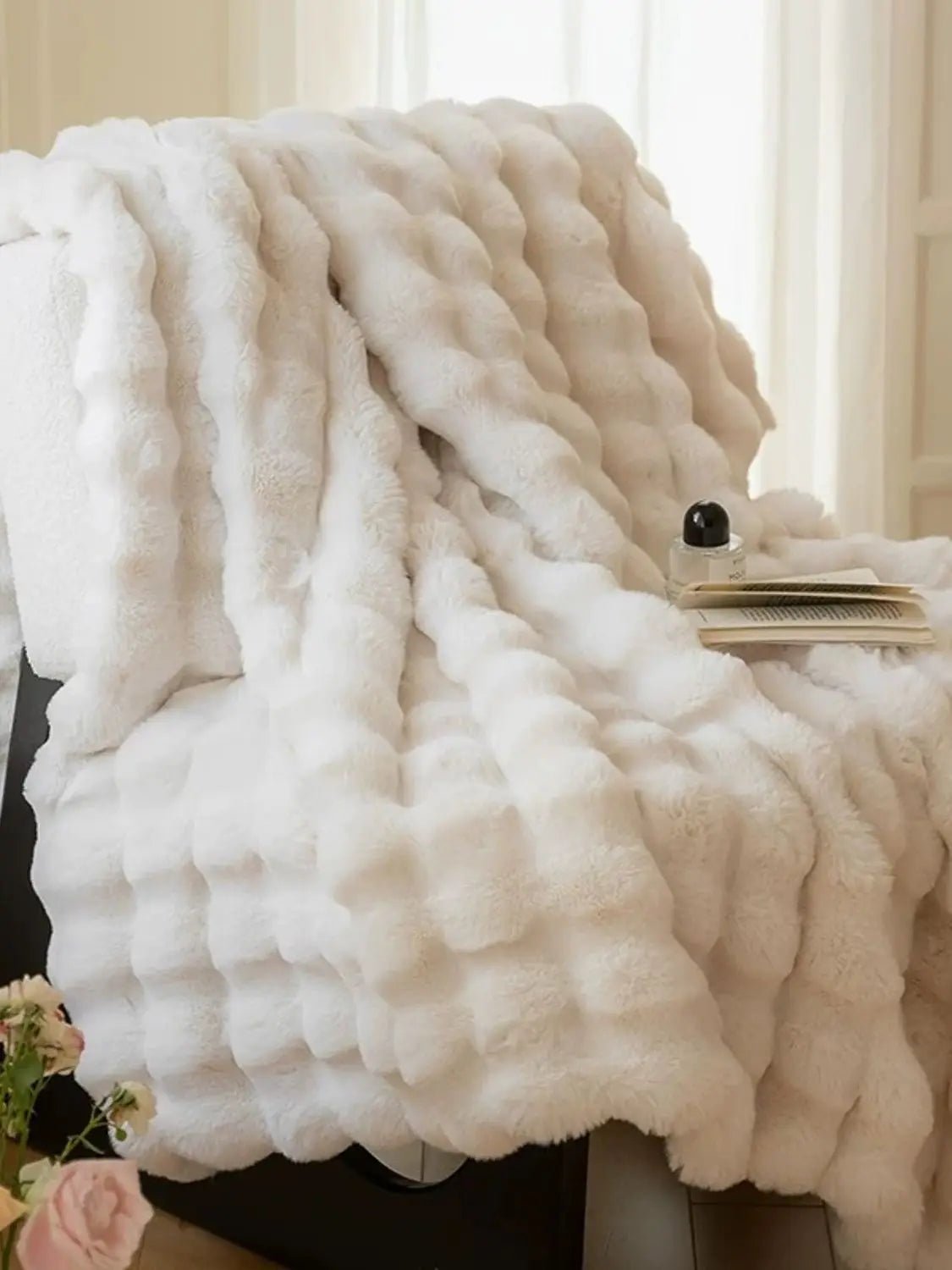 1 PC Faux Rabbit Fur ,Luxury Soft, Warm Bubble Blanket, | Cozy Throw for Bedroom, Guest Room, Living Room,4lb - MOOAZAA
