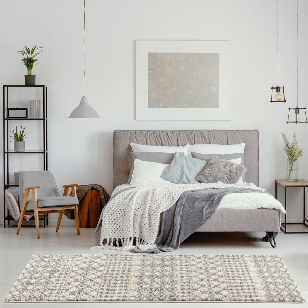 Moroccan Ivory Grey Shaggy Rug | 1000