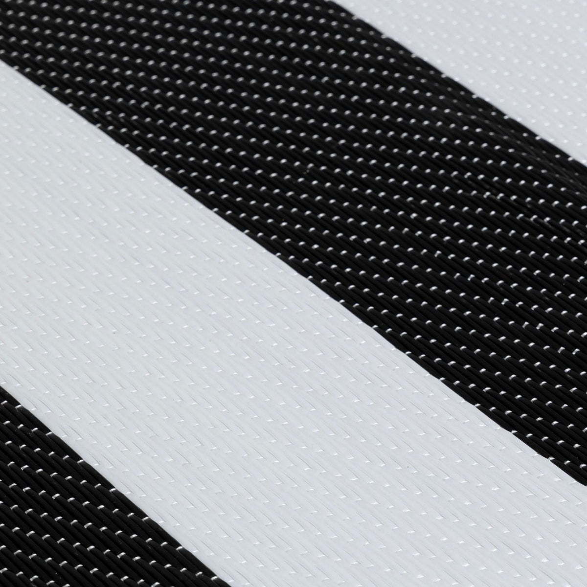 Rainbow Outdoor Rug Black & White | 1030
