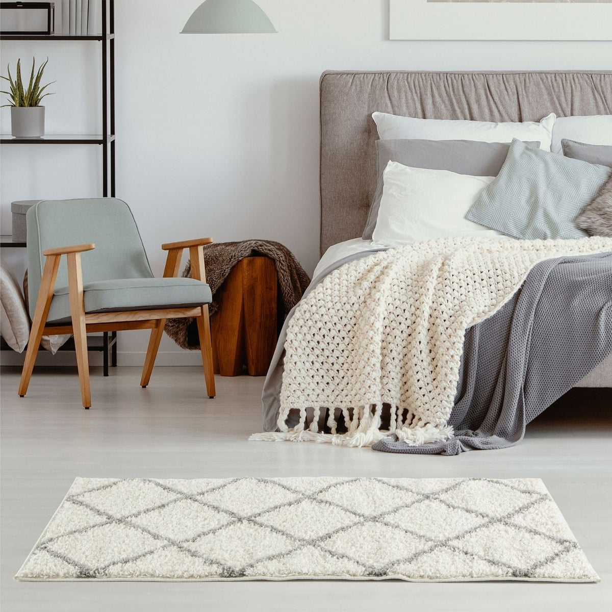 Moroccan Ivory Shaggy Rug | 500