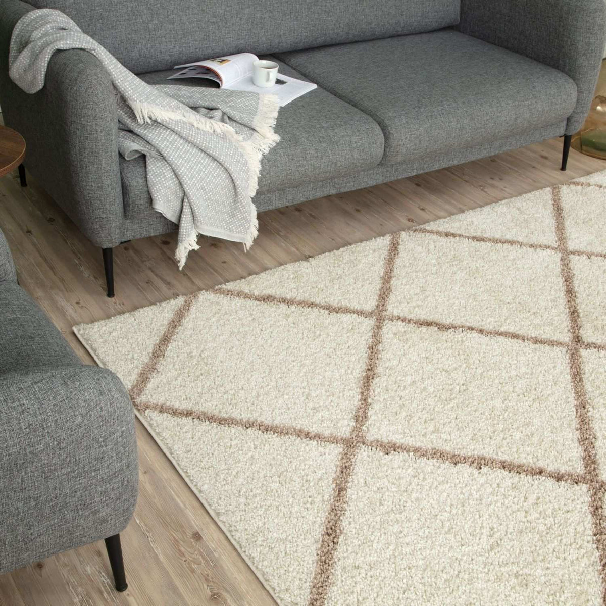 Moroccan Ivory Shaggy Rug | 530