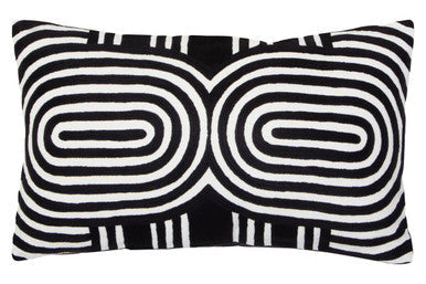 Black and White Cushion | Bosie Ozella