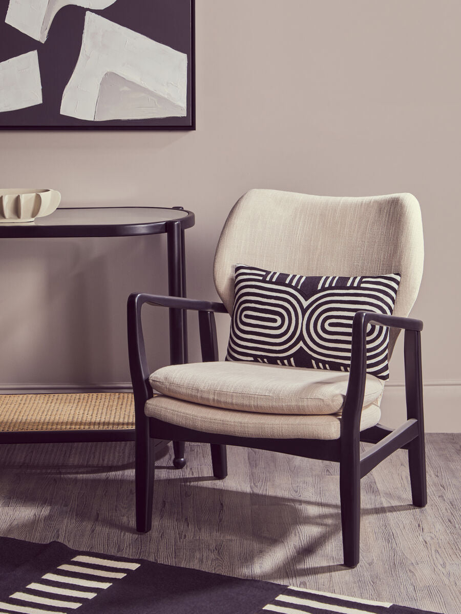Black and White Cushion | Bosie Ozella