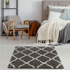 Moroccan Dark Grey Shaggy Rug | 740