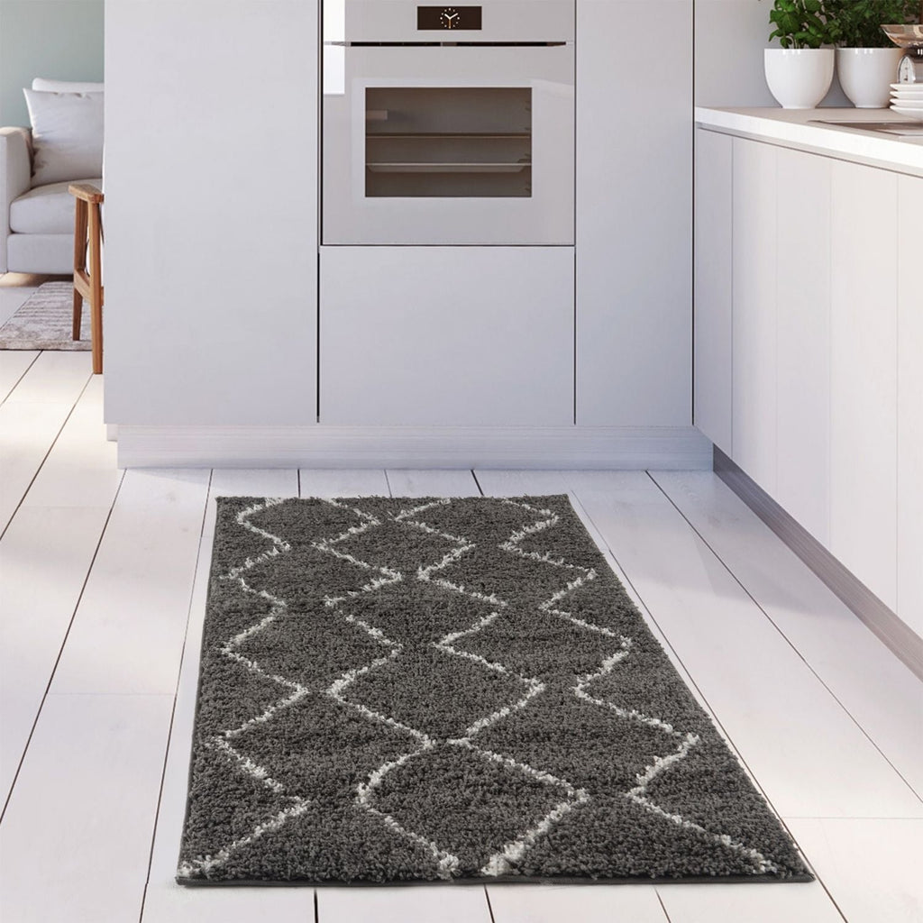 Moroccan Dark Grey Shaggy Rug | 840
