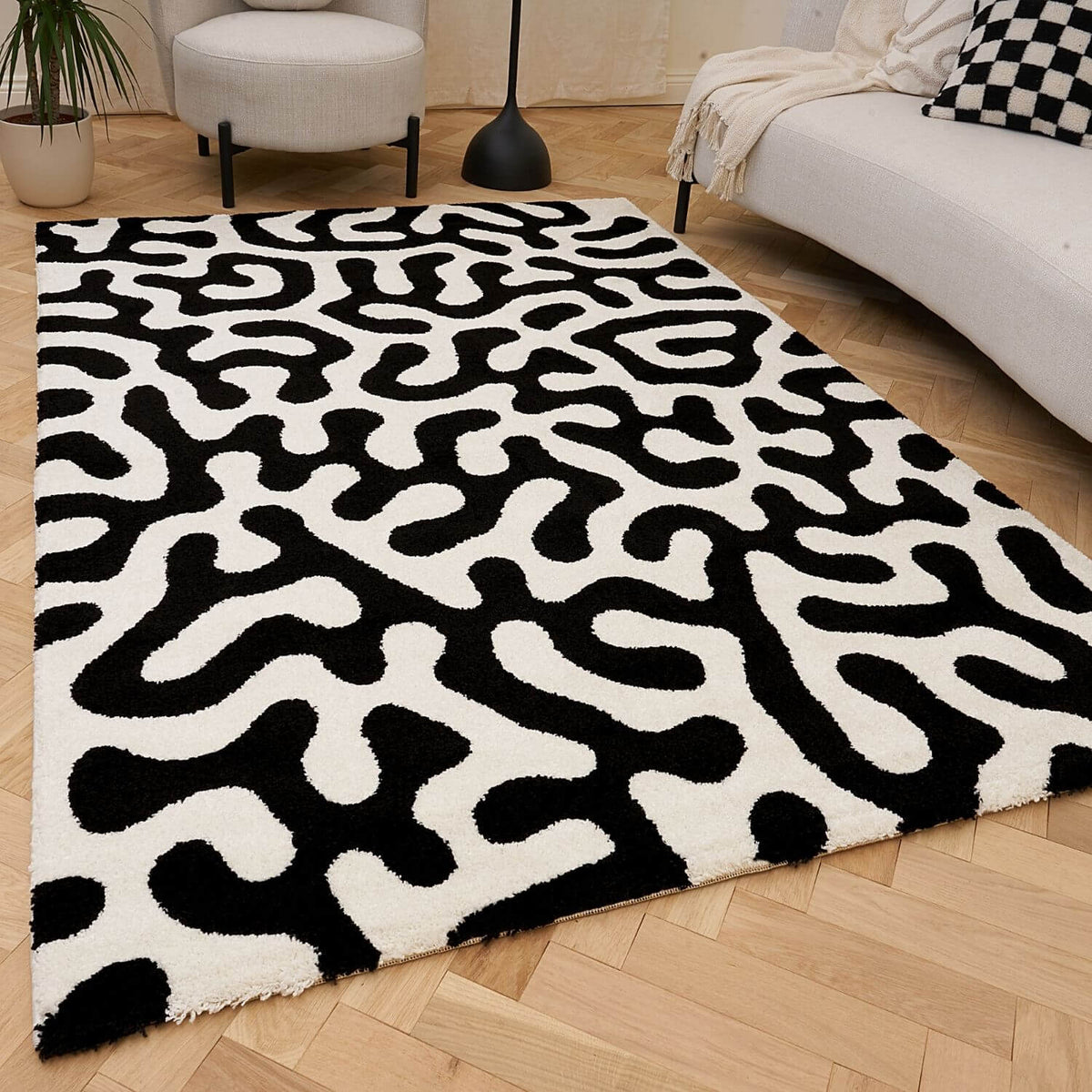 Joli Doodle Black & White Rug