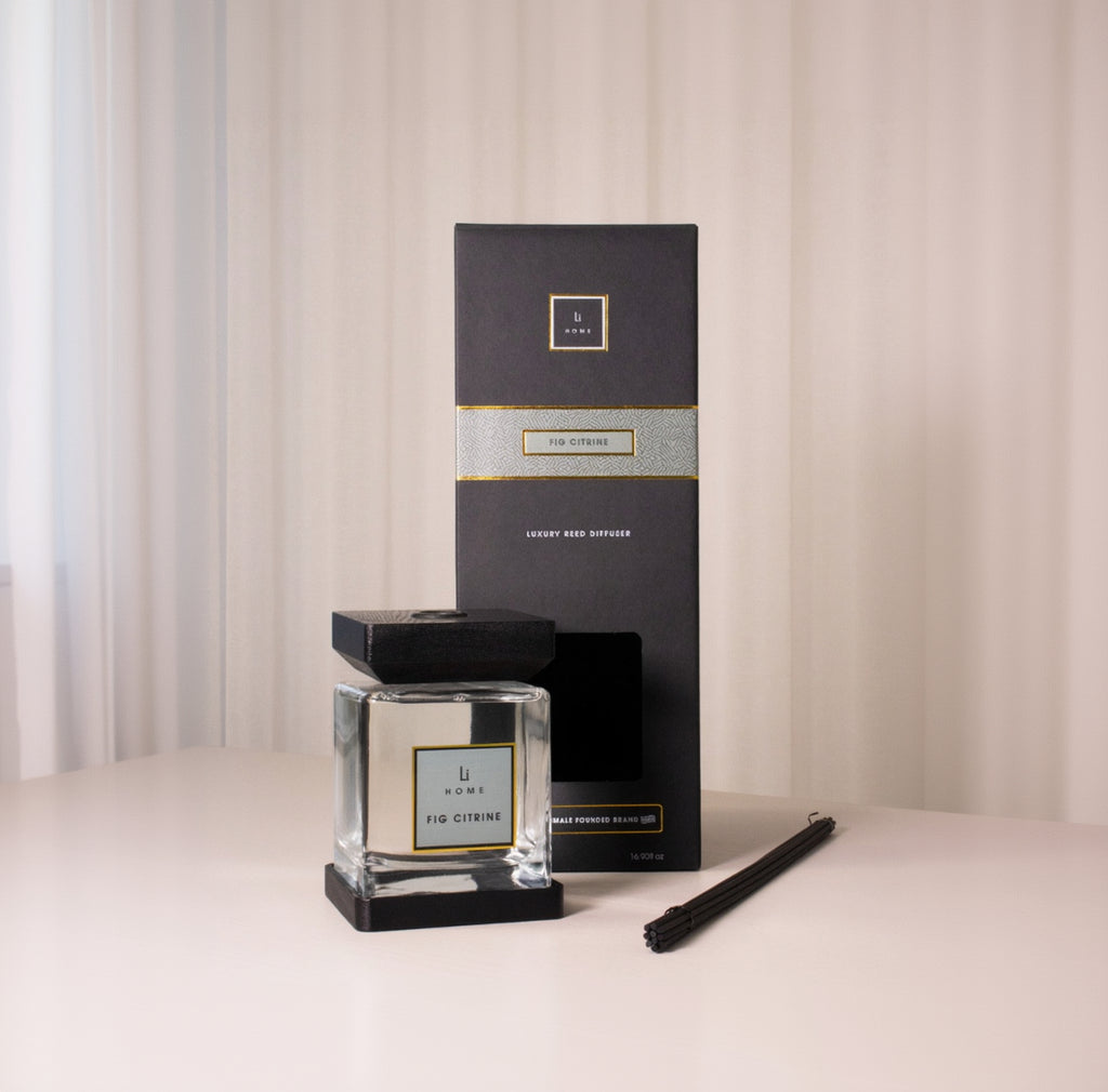 Aromatherapy diffuser and packaging on a neutral background