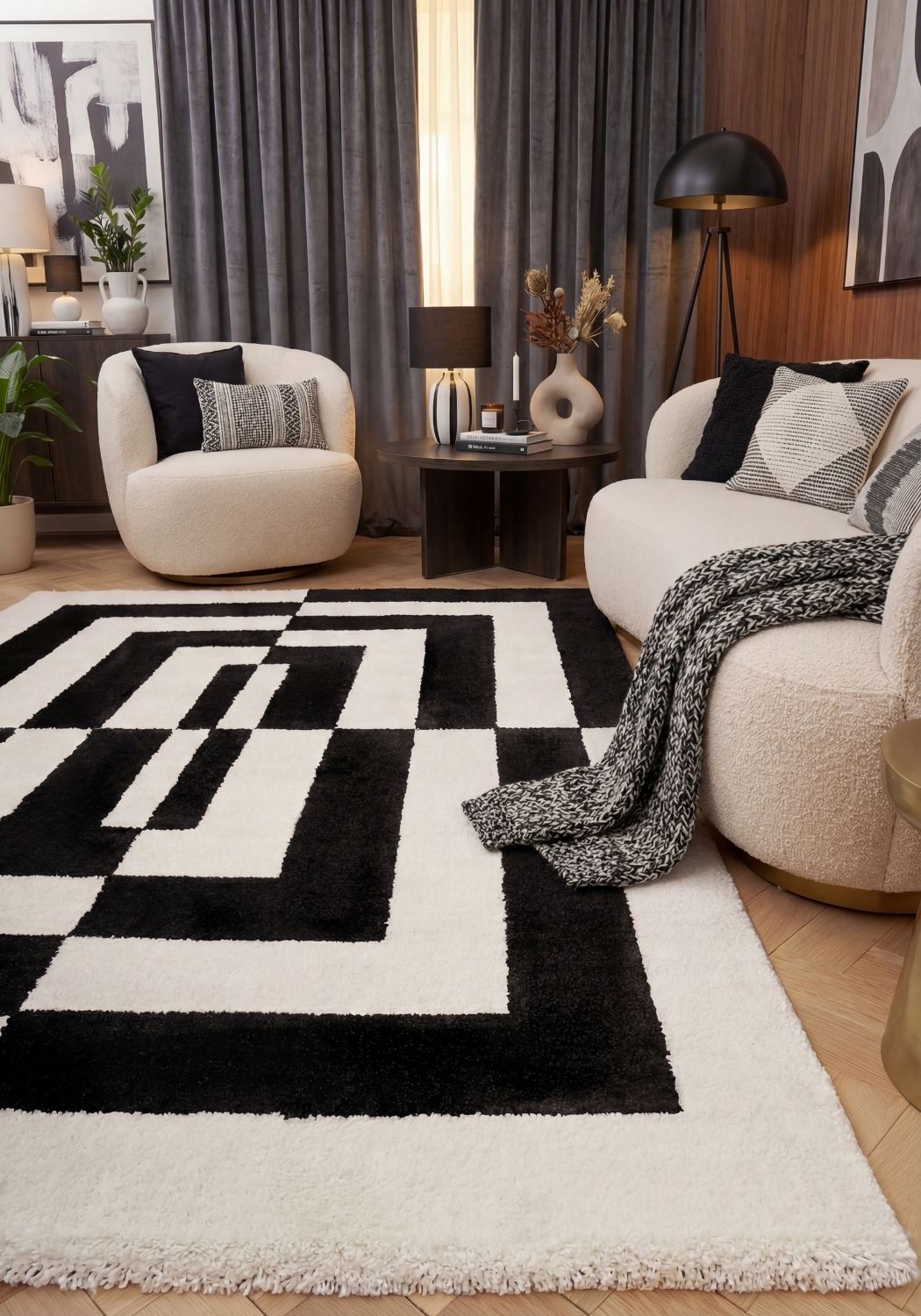 Joli Geometric Black & White Rug