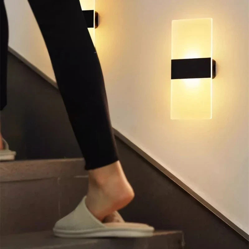 Touch Sensor LED Wall Light – USB Rechargeable Acrylic Sconce