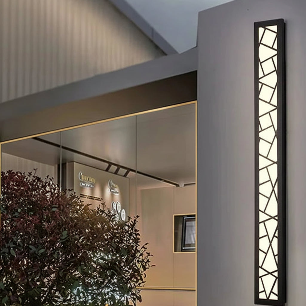 Wall-mounted light fixture with price list on a pink background, featuring the brand 'HISINUV'.