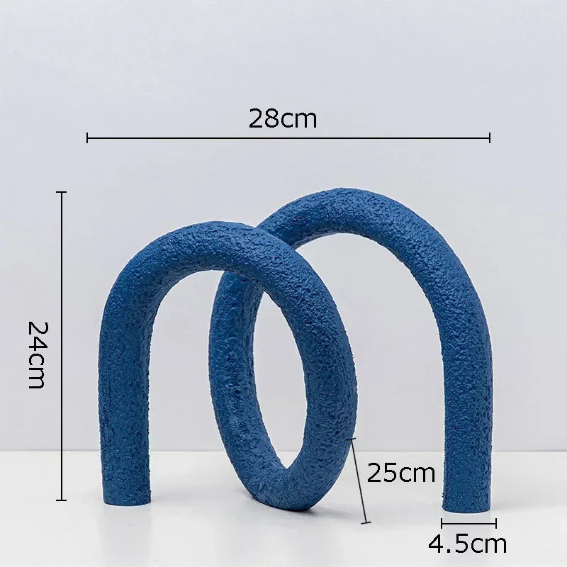 Arlo Japandi Minimalist Resin Ornament – Neutral Tone Modern Knot Sculpture