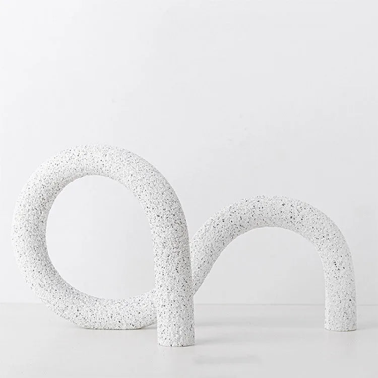 Arlo Japandi Minimalist Resin Ornament – Neutral Tone Modern Knot Sculpture