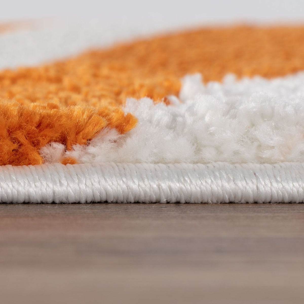Joli Geometric Orange & White Rug