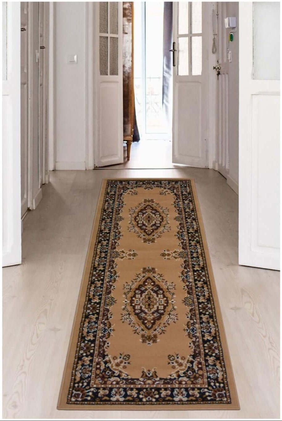 Maestro Traditional Brown Rug | 4470 B55 - MOOAZAA