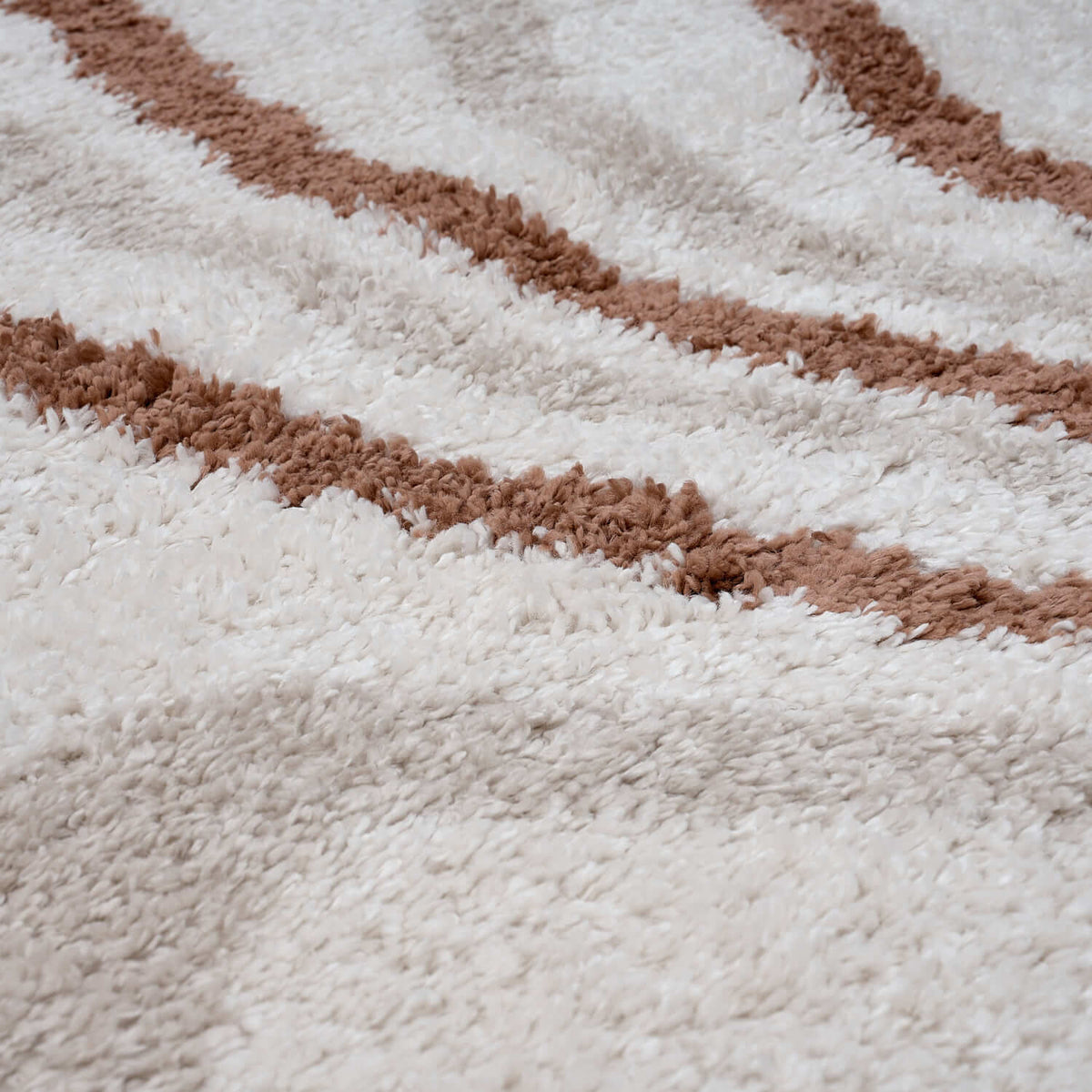 Moodi Shaggy Cream/Terra Sunhaze Rug - MOOAZAA