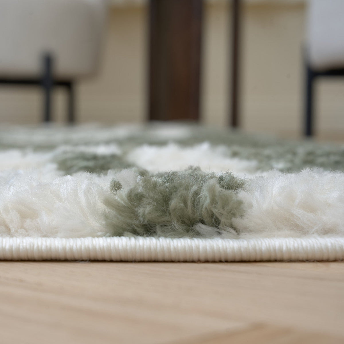 Moodi Shaggy Green Reverie Rug - MOOAZAA