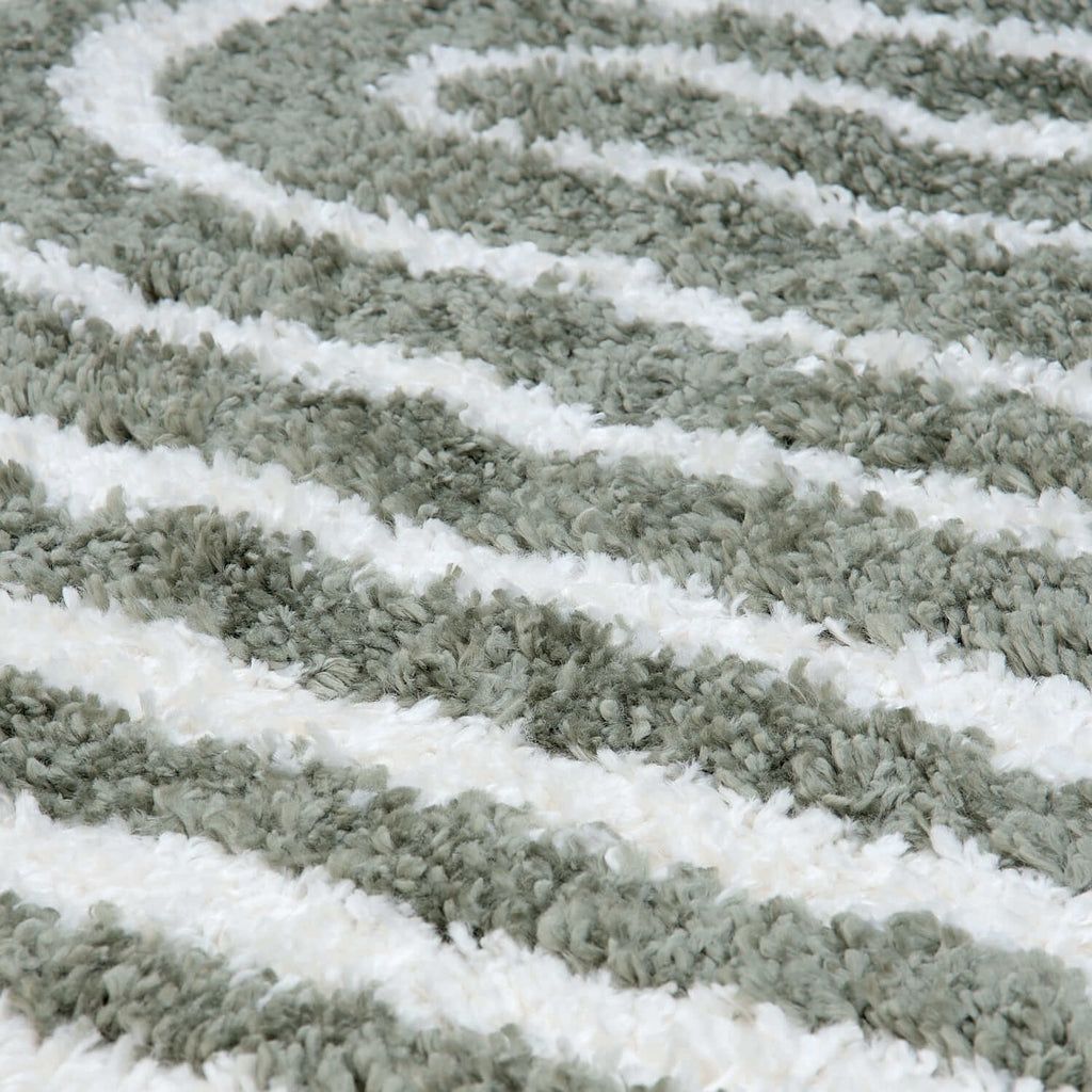 Moodi Shaggy Green Reverie Rug - MOOAZAA