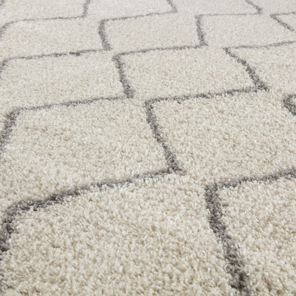 Moroccan Ivory Grey Shaggy Rug | 800 - MOOAZAA