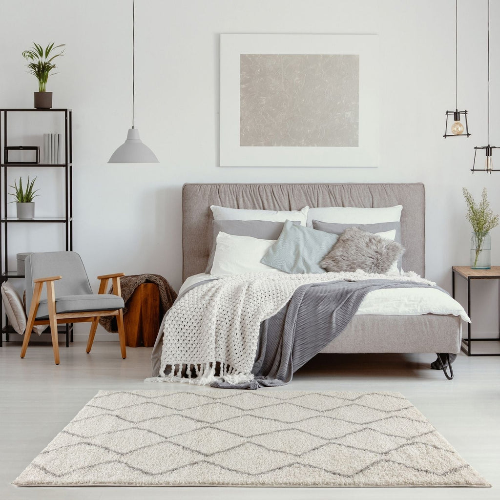 Moroccan Ivory Grey Shaggy Rug | 800 - MOOAZAA