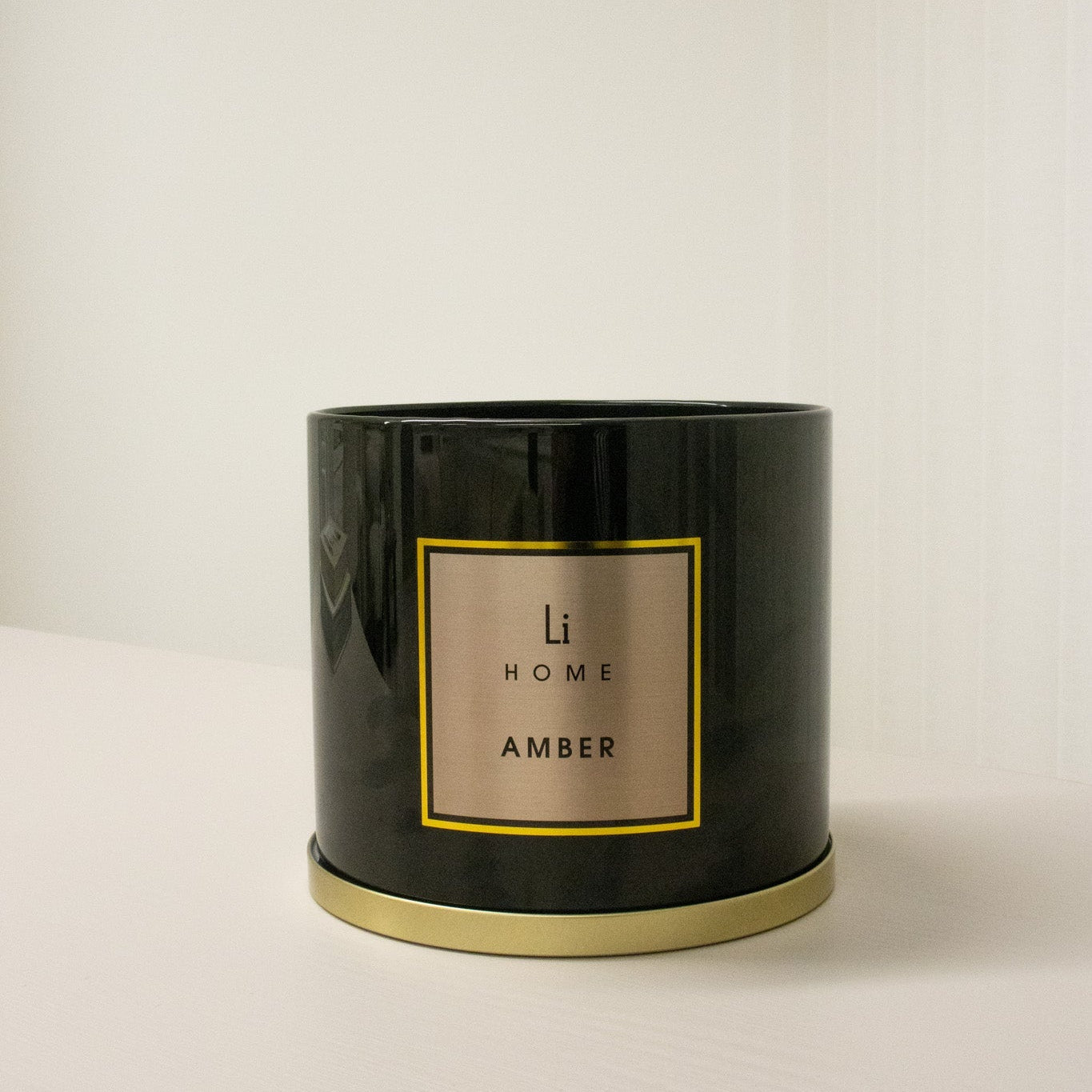 XL Candle - Amber - MOOAZAA